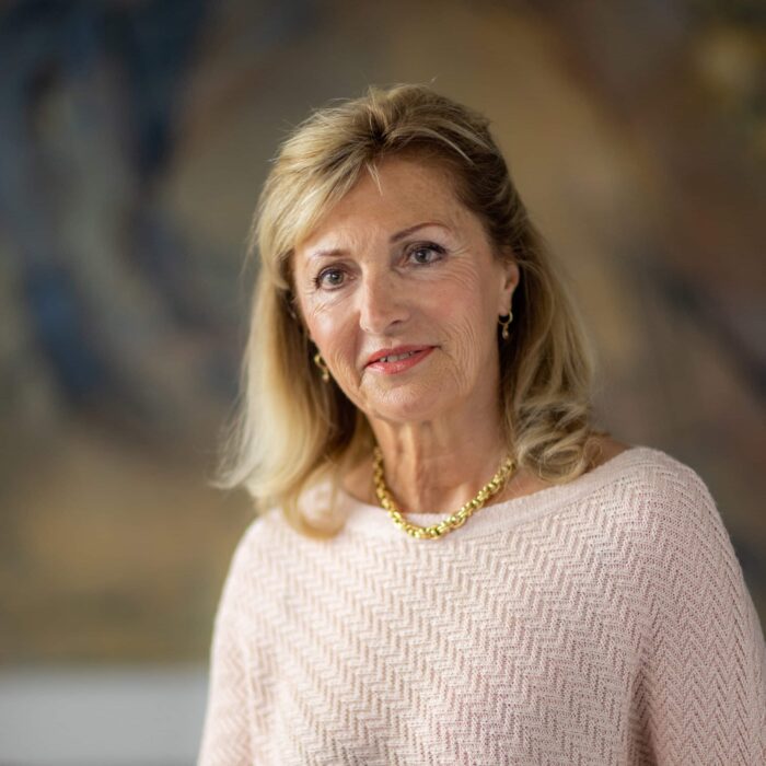 Ghislaine AUGÉ